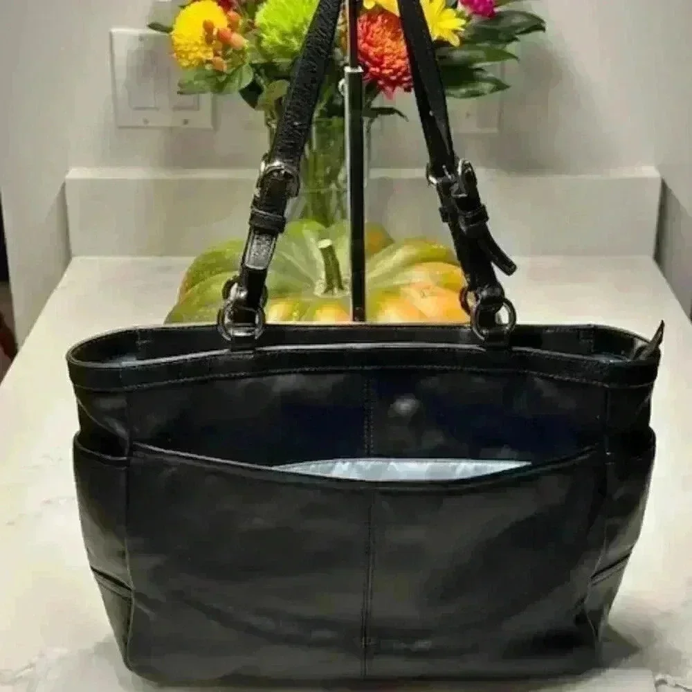 Coach Gallery East West Leather Tote Shoulder Bag Black